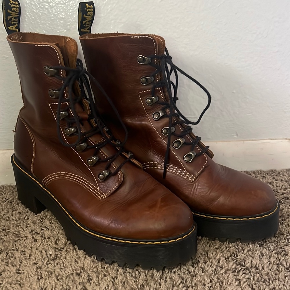 Dr. Martens Leona Leather Boots | Color: Butterscotch | Size: 10 women’s